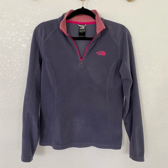 Half Zip Lightweight Fleece - Picture 1 of 4